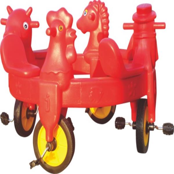 Round bike with 3 seats
