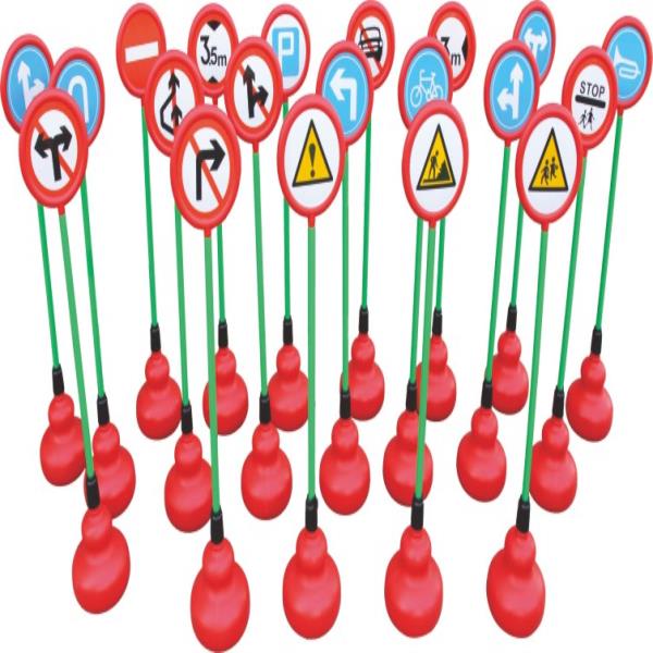 Traffic signs set